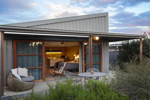 Studio 367 - Tweed Heads Accommodation 0