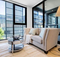 Stunning LightBright New One Bedroom APTHawthron - Tweed Heads Accommodation