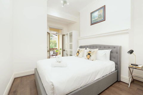 STUNNING SYDNEY HOME 7 - Tweed Heads Accommodation 2