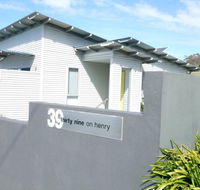 Stylish Holiday Unit - Tweed Heads Accommodation