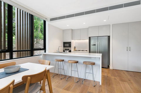 Stylish Lux Home With Hotel Grade Cleanliness - Tweed Heads Accommodation 3