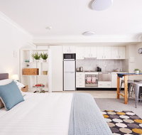 Stylish Manly Studio With BBQ Terrace and Parking - Tweed Heads Accommodation