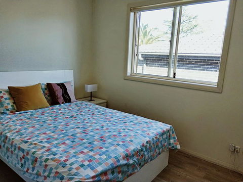 Stylish Private Bathroom-Luxurious Modern Big Home - Tweed Heads Accommodation 0