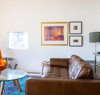 Stylish Warehouse Convert 2 Bedroom Apartment