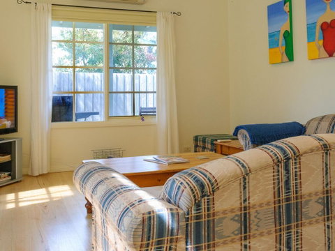 Summer Days - Tweed Heads Accommodation 2
