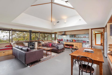 Summer House - Tweed Heads Accommodation 0