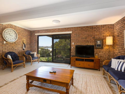 Summerhill View - Tweed Heads Accommodation 2