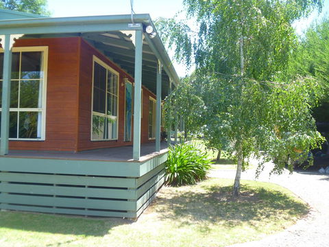 Sunburst Retreat - Tweed Heads Accommodation 2