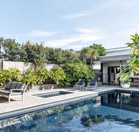 Sundara Beach House - Tweed Heads Accommodation