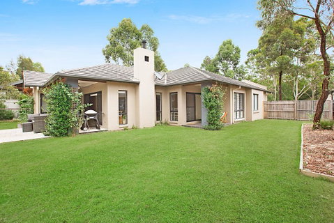 Sunny Finch House - Tweed Heads Accommodation 2