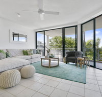 Sunny and spacious Sunshine Beach - Tweed Heads Accommodation