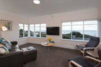 Book Penguin Accommodation Vacations Tweed Heads Accommodation Tweed Heads Accommodation