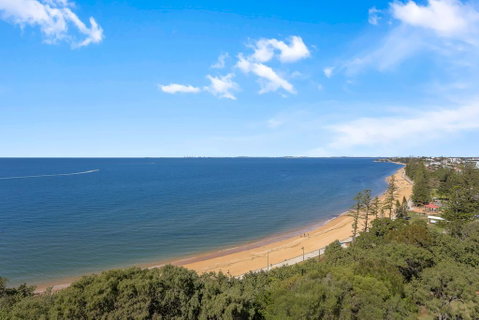 Sunset Sails Redcliffe - Tweed Heads Accommodation 0