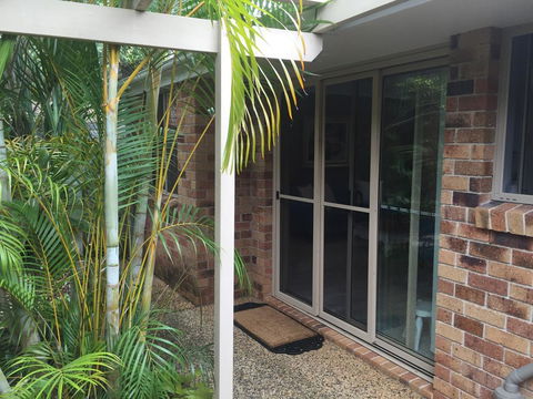 Sunshine Coast Tropical Getaway - Tweed Heads Accommodation 3