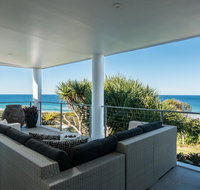 Sunshine Coast White House - Tweed Heads Accommodation