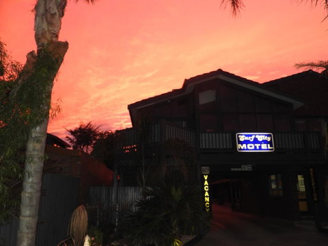 Surf City Motel - Tweed Heads Accommodation 0