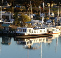 Swamp Fox luxury 2BR Dutch Barge - Tweed Heads Accommodation