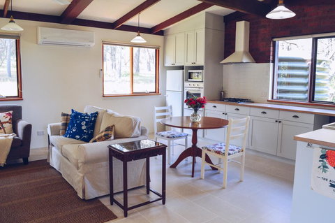 Tamu Barossa - Tweed Heads Accommodation 3