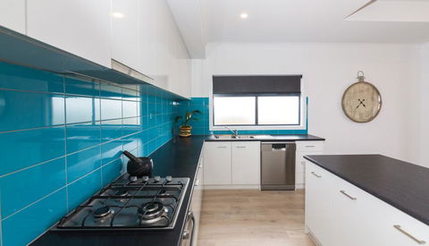Tee Two On Troon - 21/30 Troon Drive - Tweed Heads Accommodation 1