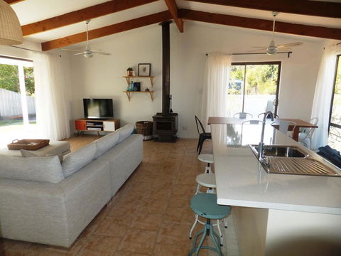 TERRIFIC ON TAMARA CRESCENT - Tweed Heads Accommodation 2