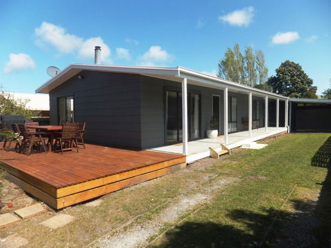 TERRIFIC ON TAMARA CRESCENT - Tweed Heads Accommodation 0
