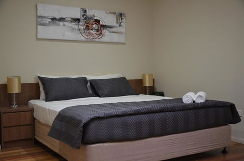 The Australian Hotel Motel - Tweed Heads Accommodation 2