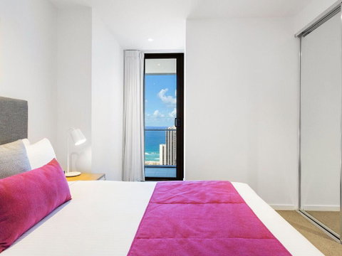 The Beach Broadbeach Private 2 Bedroom Ocean View - Tweed Heads Accommodation 2