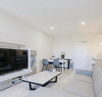 The Beach Pad - Tweed Heads Accommodation