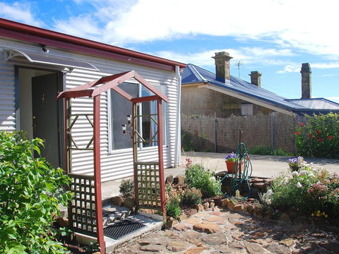 Oatlands Retreat - Tweed Heads Accommodation 0