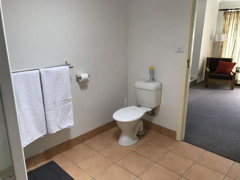 Oatlands Retreat - Tweed Heads Accommodation 11