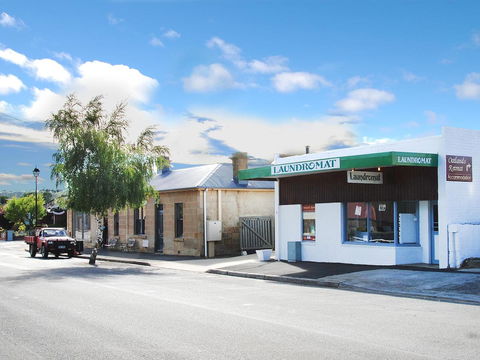 Oatlands Retreat - Tweed Heads Accommodation 1