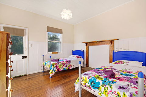 Naivasha Cottage - Tweed Heads Accommodation 9