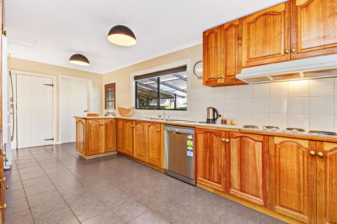 Naivasha Cottage - Tweed Heads Accommodation 7
