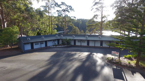 The Fox And Hounds Historic Hotel - Tweed Heads Accommodation 3