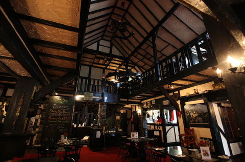 The Fox And Hounds Historic Hotel - Tweed Heads Accommodation 36