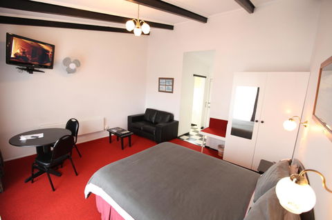 The Fox And Hounds Historic Hotel - Tweed Heads Accommodation 34