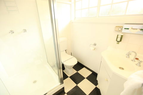 The Fox And Hounds Historic Hotel - Tweed Heads Accommodation 17