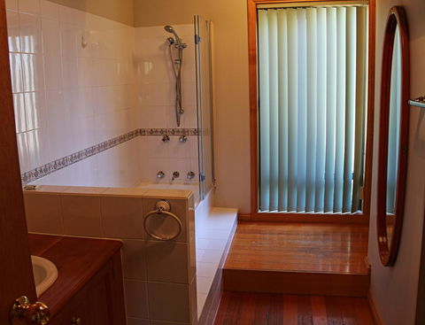 Hazards Beach House - Tweed Heads Accommodation 9