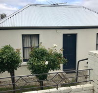 Omaroo House - panoramic water views - Tweed Heads Accommodation