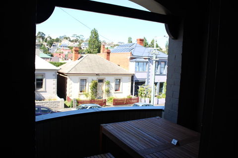 The Tasmanian Inn - Tweed Heads Accommodation 26