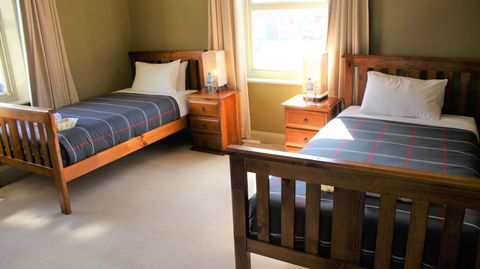 The Tasmanian Inn - Tweed Heads Accommodation 15