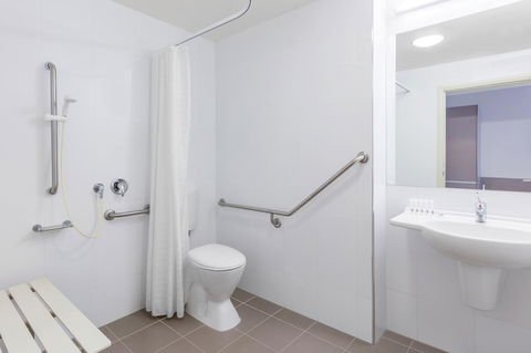 Travelodge Hotel Hobart Airport - Tweed Heads Accommodation 5