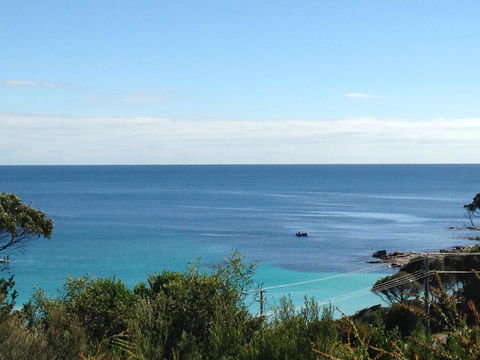 DOLPHIN LOOKOUT COTTAGE - Amazing Views Of The Bay Of Fires - Tweed Heads Accommodation 12