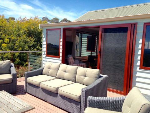 DOLPHIN LOOKOUT COTTAGE - Amazing Views Of The Bay Of Fires - Tweed Heads Accommodation 4