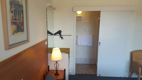 Mt Lyell Motor Inn - Tweed Heads Accommodation 30
