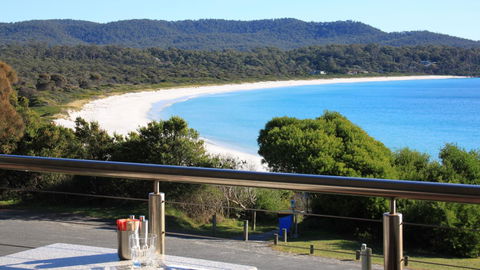BAY OF FIRES ECO HUT Off Grid Experience At Binalong Bay - Tweed Heads Accommodation 13