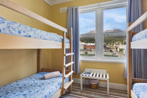 Empire Hotel Queenstown - Tweed Heads Accommodation 9