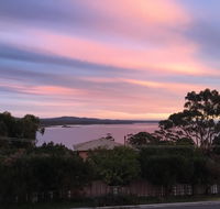 GRANITE BEACH HOUSE  Bay of Fires - Tweed Heads Accommodation
