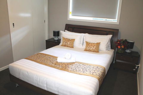 Atarhi Villas - Melbourne - Tweed Heads Accommodation 4