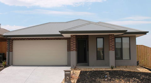 Atarhi Villas - Melbourne - Tweed Heads Accommodation 0